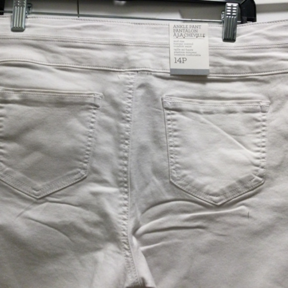 NWT Ladies White Cotton/Polyester Ankle Pant For Petites - Picture 9 of 12
